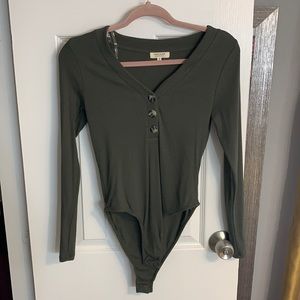 Green long sleeve shirt